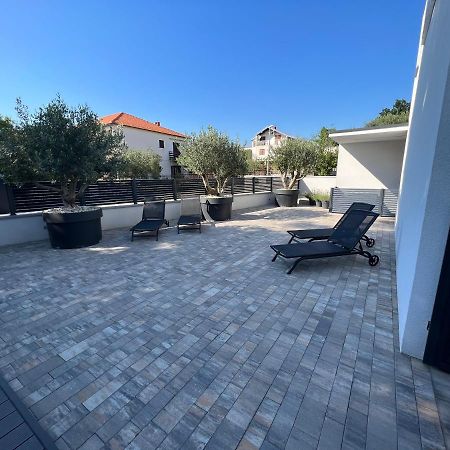 Apartmani Kumenat Biograd Na Moru Εξωτερικό φωτογραφία
