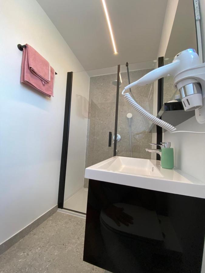 Apartmani Kumenat Biograd Na Moru Εξωτερικό φωτογραφία