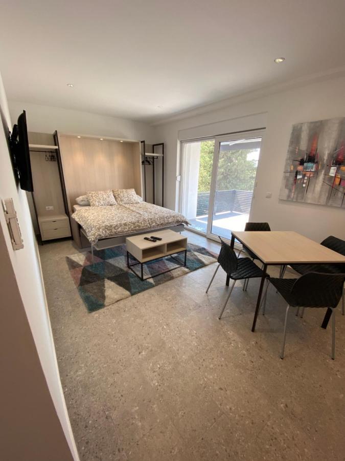 Apartmani Kumenat Biograd Na Moru Εξωτερικό φωτογραφία