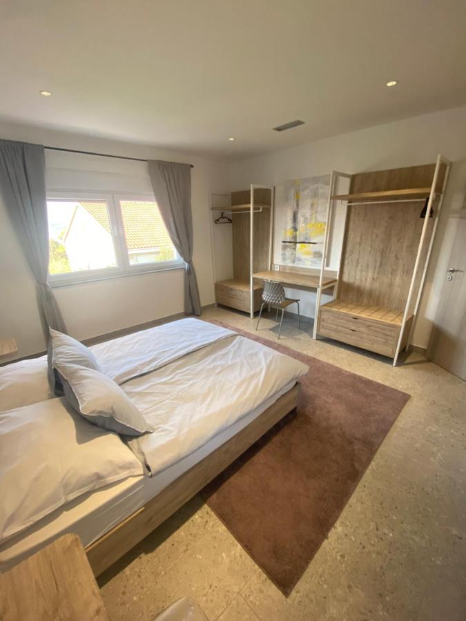 Apartmani Kumenat Biograd Na Moru Εξωτερικό φωτογραφία