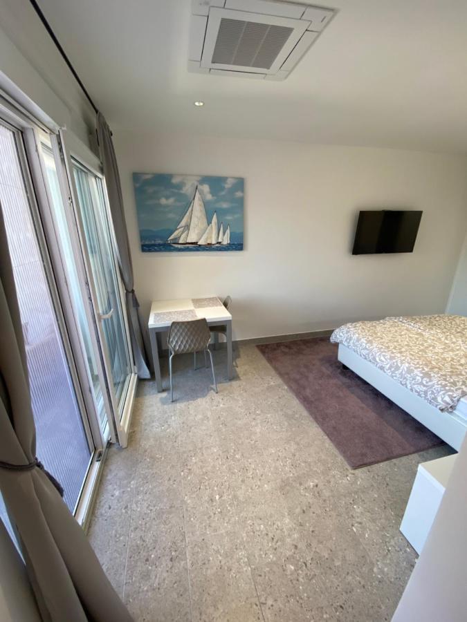 Apartmani Kumenat Biograd Na Moru Εξωτερικό φωτογραφία