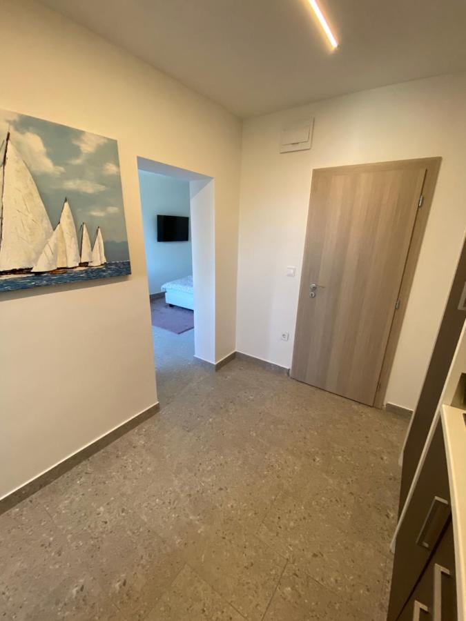 Apartmani Kumenat Biograd Na Moru Εξωτερικό φωτογραφία